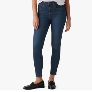 Levi's Women's 721 High Rise Skinny Jeans